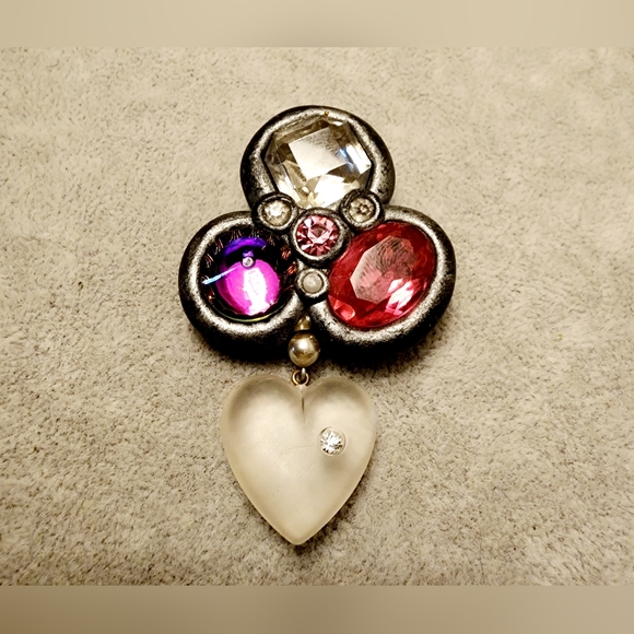 OOAK Large faceted stones pink, heart, dark gray assemblage brooch - Picture 2 of 4